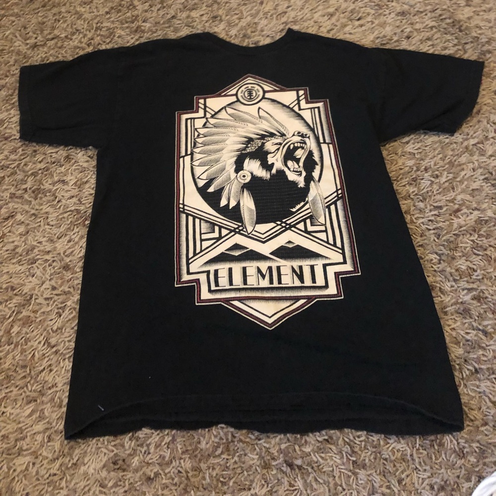 Black elements shirt